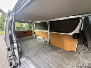 Toyota Hiace 2.0A DX