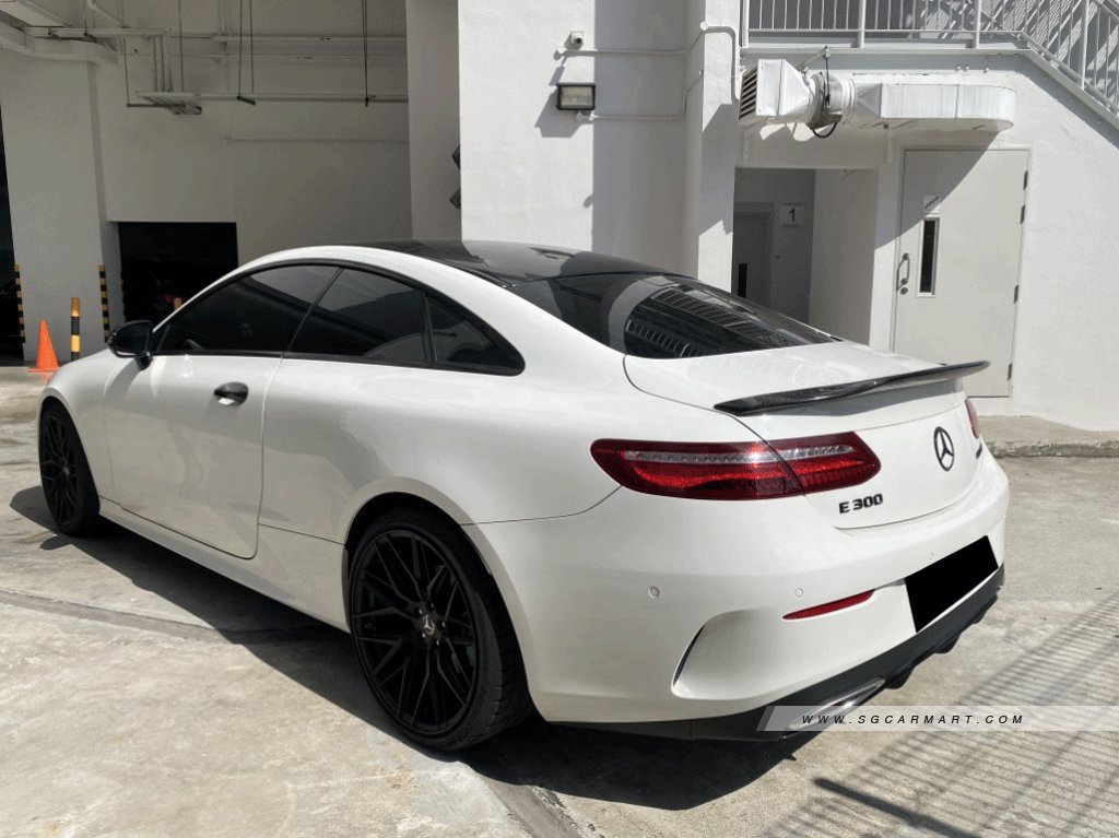 Mercedes-Benz E-Class E300 Coupe AMG Line