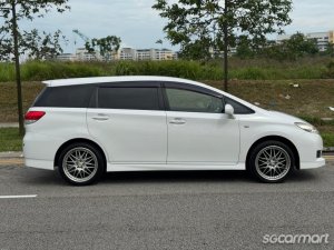 Toyota Wish 1.8A X (COE till 01/2029)