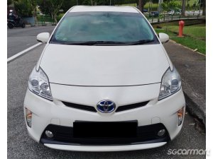 Toyota Prius Hybrid 1.8A (COE till 10/2033)-thumbnail