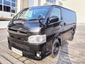 Toyota RegiusAce 2.8A Super GL Dark Prime II
