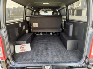 Toyota RegiusAce 2.8A Super GL Dark Prime II