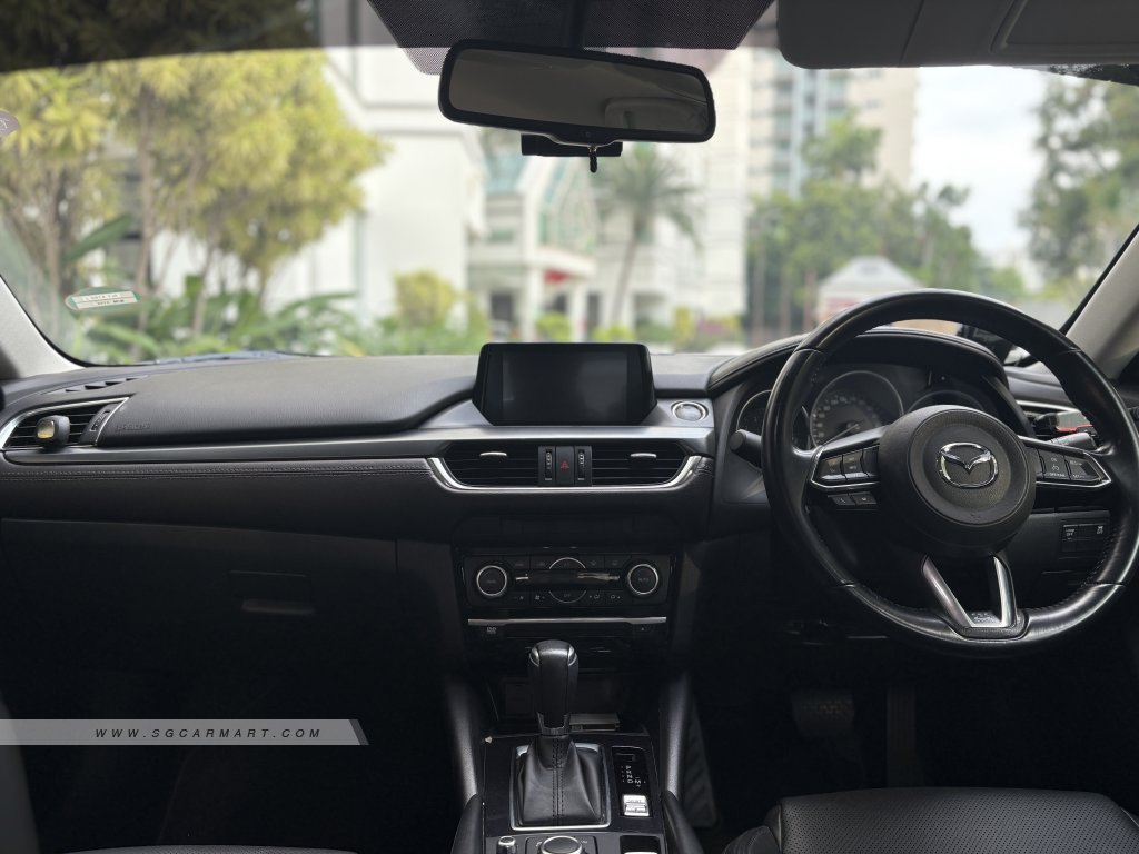 Mazda 6 2.0A