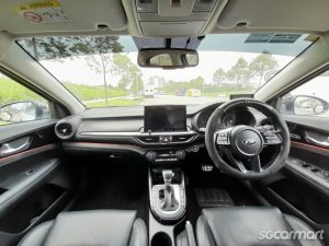 Kia Cerato 1.6A SX Sunroof