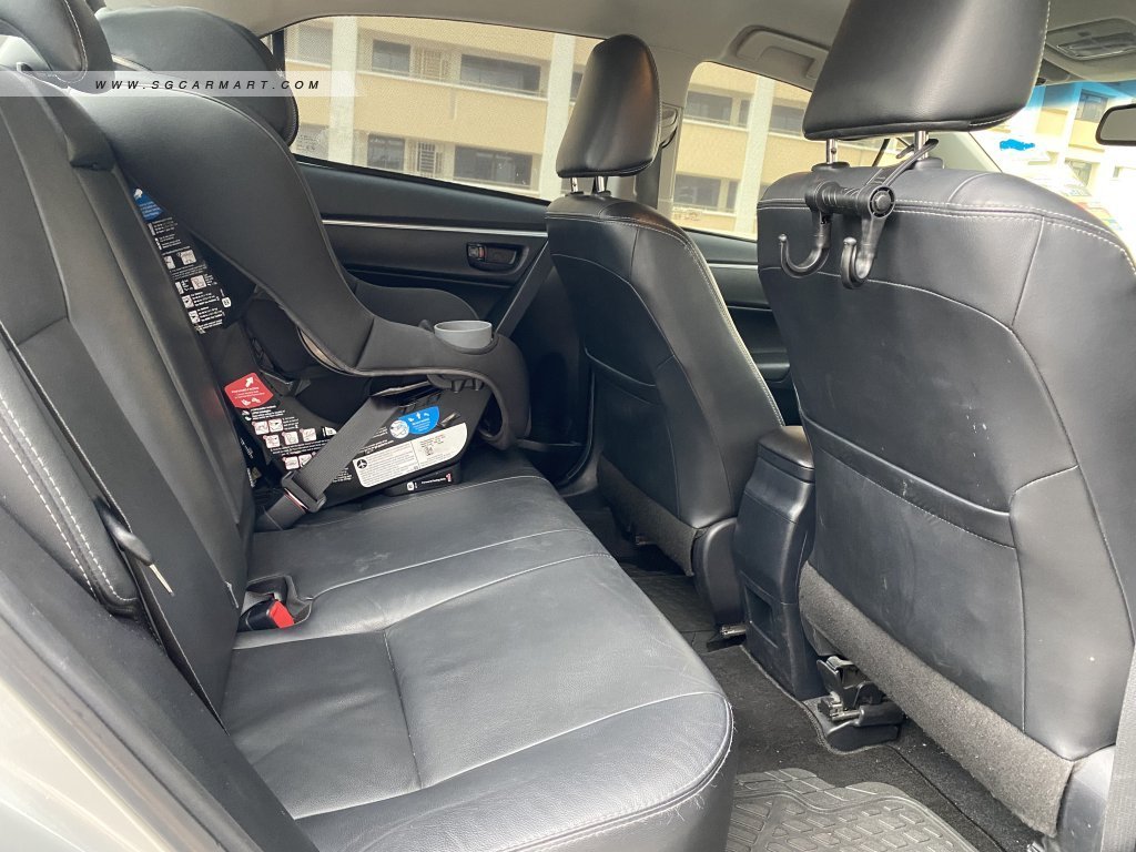 Toyota Corolla Altis 1.6A Elegance