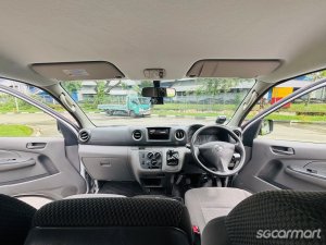 Nissan NV350 2.5M