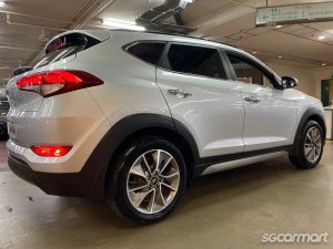 Hyundai Tucson 2.0A GLS Sunroof