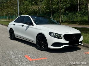 Mercedes-Benz E-Class E200 SE Panoramic Roof-thumbnail