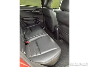 Honda Jazz 1.5A RS (New 5-yr COE)