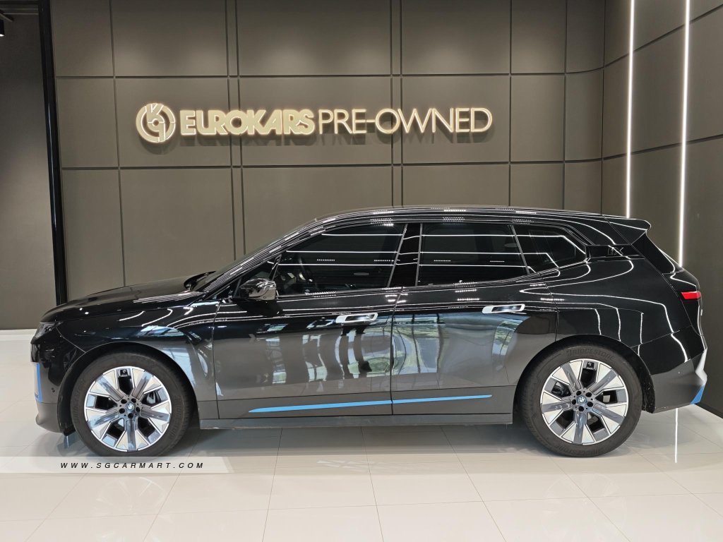 BMW iX Electric xDrive40
