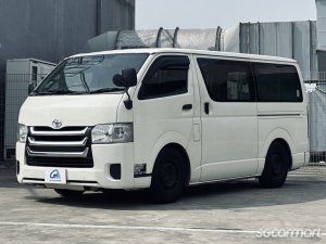 Toyota Hiace 3.0M