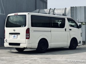 Toyota Hiace 3.0M