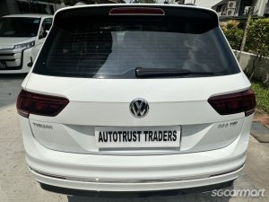 Volkswagen Tiguan 2.0A R-Line 380 TSI Panoramic Roof