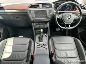 Volkswagen Tiguan 2.0A R-Line 380 TSI Panoramic Roof