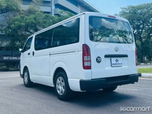 Toyota RegiusAce 3.0A DX