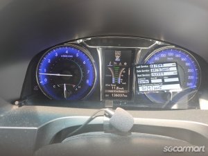 Toyota Camry 2.0A (New 10-yr COE)