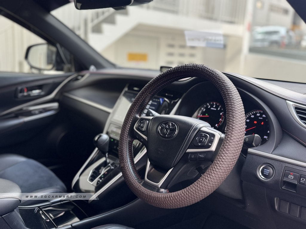 Toyota Harrier Turbo 2.0A M