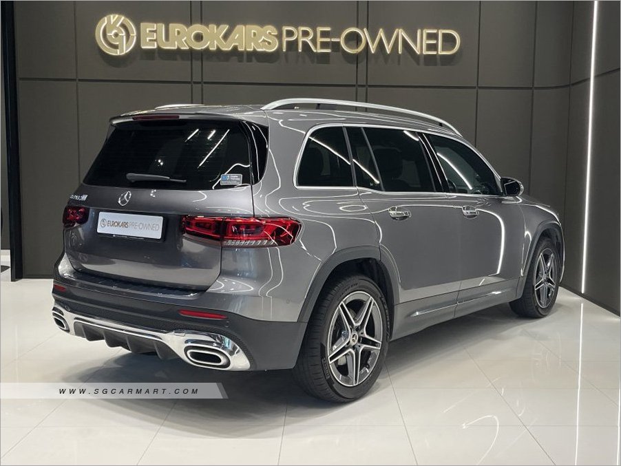 Mercedes-Benz GLB-Class GLB180 AMG Line