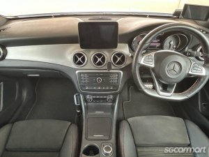Mercedes-Benz GLA-Class GLA200 AMG Line