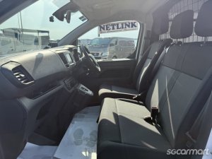 Peugeot e-Expert Electric