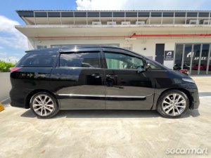 Toyota Estima 2.4A Aeras 8-Seater
