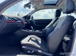BMW 2 Series 218i Coupe Sunroof