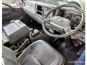Isuzu FRR90 (New 5-yr COE)