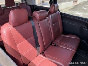 Toyota Noah 2.0A X