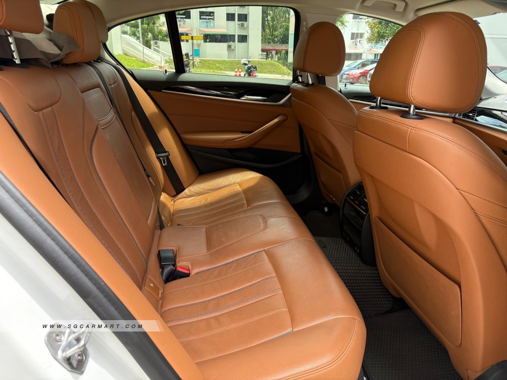 BMW 5 Series 520i