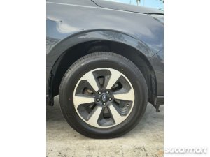 Subaru Forester 2.0i-L Sunroof