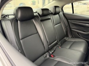 Mazda 3 Mild Hybrid 1.5A Elegance Sunroof