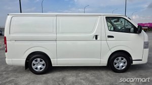 Toyota Hiace 2.8A