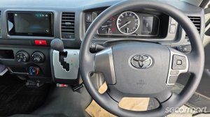Toyota Hiace 2.8A