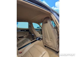 Porsche Panamera 3.6A PDK (COE till 09/2030)