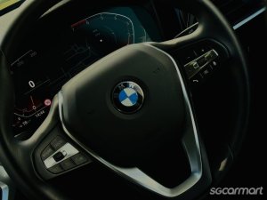 BMW 3 Series 318i Highline Sportline