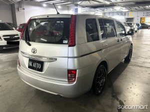 Toyota ISIS 1.8A LX (COE till 12/2028)