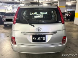 Toyota ISIS 1.8A LX (COE till 12/2028)