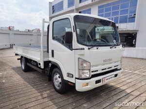 Isuzu NPR75U