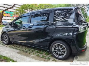 Toyota Sienta Hybrid 1.5A X