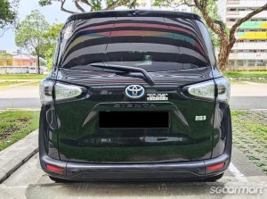 Toyota Sienta Hybrid 1.5A X