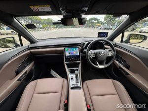 Lexus LBX Hybrid 1.5A Elegant