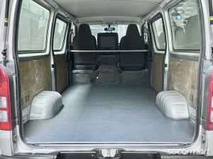 Toyota Hiace 2.0A DX