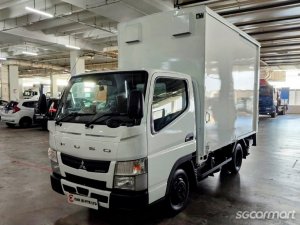 Mitsubishi Fuso Canter FEA01