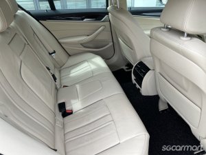 BMW 5 Series 530i