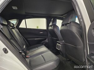 Toyota Harrier Hybrid 2.5A Luxury Sunroof