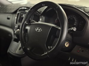 Hyundai Starex 2.5A CRDi (COE till 07/2029)