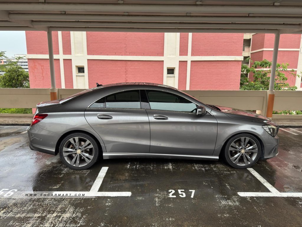 Mercedes-Benz CLA-Class CLA180 Urban