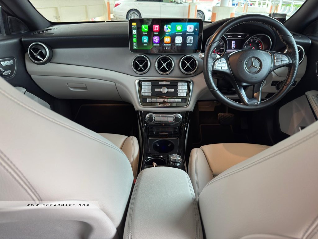 Mercedes-Benz CLA-Class CLA180 Urban