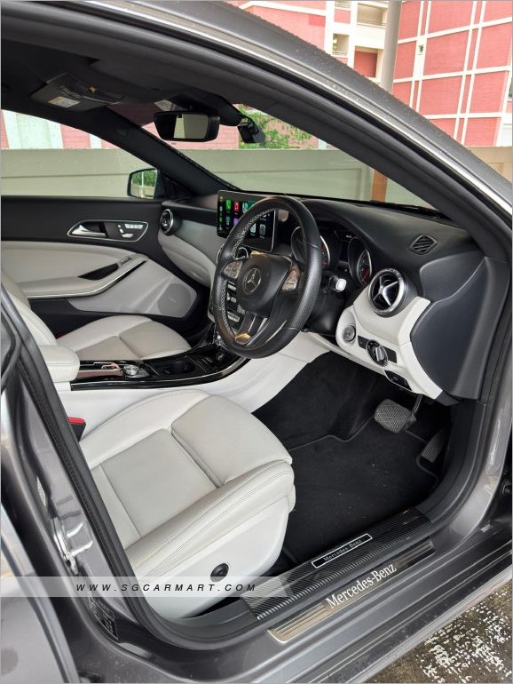 Mercedes-Benz CLA-Class CLA180 Urban