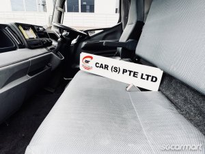 Mitsubishi Fuso Canter FEB21